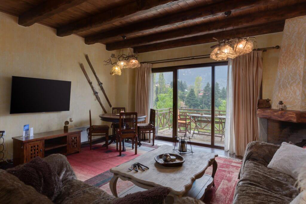 Parnassus Dreamwood Chalet