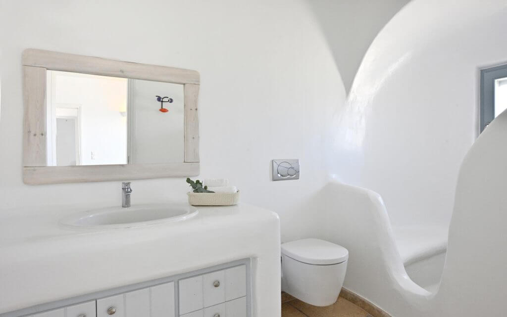 Ensuite Bahtroom, Gran Kanalia Villa Mykonos